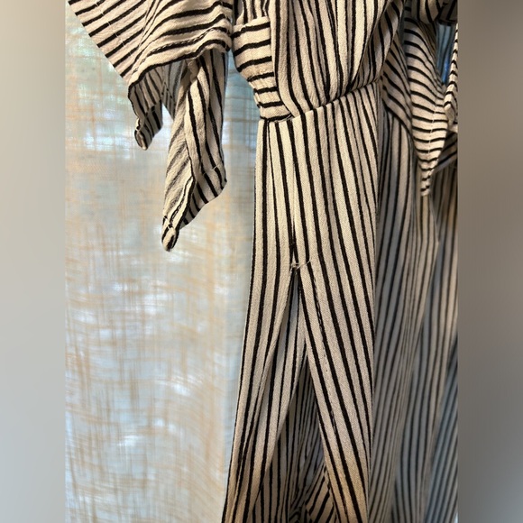 Audrey 3 Plus 1 Black and White Striped Jumpsuit with Cutout and Flared Sleeves. - Picture 13 of 16